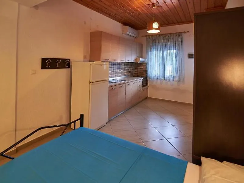 Toroni Dreams Apartment