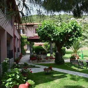 House Evristhenis 2 Appartamento